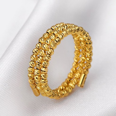 주리에떼 24K 순금 반지 착용샷